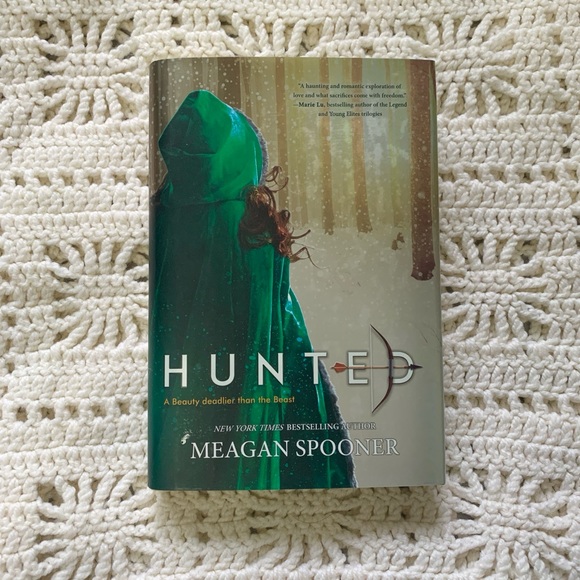Hunted by Meagan Spooner | Hardback | Used Book: Very Good Condition - Picture 1 of 2